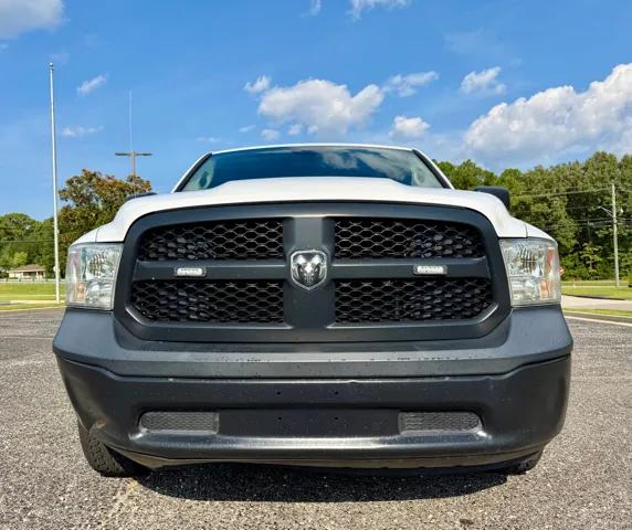 ram ram 1500 classic 2022 1C6RR7FG4NS174375 image ram ram 1500 classic 2022 1C6RR7FG4NS174375 image